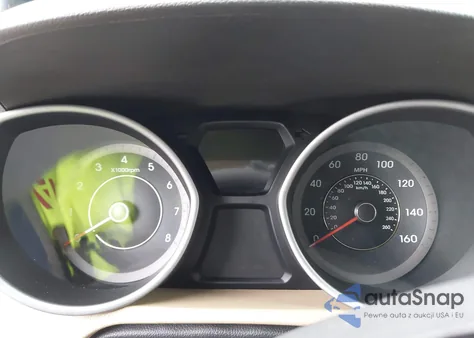 2011 Hyundai Elantra Gls (Ulsan Plant) z USA, uszkodzony, nr VIN KMHDH4AE6BU086272